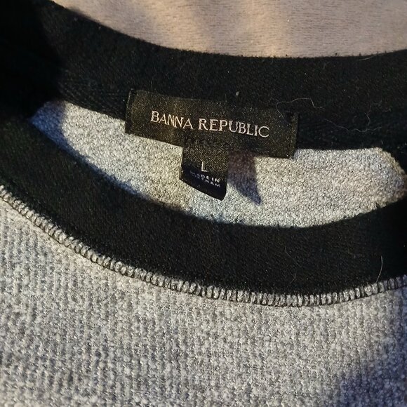 Banana Republic Women's Crew Neck Raglan Sleeve Sweater SZ L GUC - Picture 3 of 4